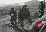 Standbild 187th Airborne Regimental Bekämpfung Team Korea Munson-ni, 1951, aus Sekunde 26 historischem Filmmaterial Videoclip 65675022685