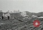 Standbild 187th Airborne Regimental Bekämpfung Team Korea Munson-ni, 1951, aus Sekunde 48 historischem Filmmaterial Videoclip 65675022685