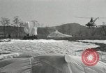 Standbild 187th Airborne Regimental Bekämpfung Team Korea Munson-ni, 1951, aus Sekunde 53 historischem Filmmaterial Videoclip 65675022685