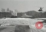 Standbild 187th Airborne Regimental Bekämpfung Team Korea Munson-ni, 1951, aus Sekunde 54 historischem Filmmaterial Videoclip 65675022685