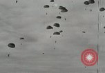 Image 187e Airborne Équipe de combat régimentaire Corée, 1951, de la seconde 14 séquences d'archives historiques vidéo 65675022688