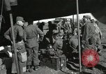 Image 187e Airborne Exercice des équipes de combat régimentaire Corée, 1951, de la seconde 21 séquences d'archives historiques vidéo 65675022690