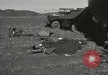 Image 187e Airborne Exercice des équipes de combat régimentaire Corée, 1951, de la seconde 45 séquences d'archives historiques vidéo 65675022690