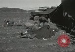Image 187e Airborne Exercice des équipes de combat régimentaire Corée, 1951, de la seconde 50 séquences d'archives historiques vidéo 65675022690