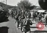 Image 187e Airborne Exercice des équipes de combat régimentaire Corée, 1951, de la seconde 59 séquences d'archives historiques vidéo 65675022690