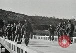 Standbild 187th Airborne Regimental Bekämpfung Team Korea, 1951, aus Sekunde 25 historischem Filmmaterial Videoclip 65675022691