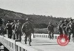 Standbild 187th Airborne Regimental Bekämpfung Team Korea, 1951, aus Sekunde 26 historischem Filmmaterial Videoclip 65675022691