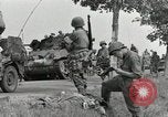 Standbild Französisch in Aix-en-Provence Amerikaner Grüße Aix-en-Provence Frankreich, 1944, aus Sekunde 37 historischem Filmmaterial Videoclip 65675022696