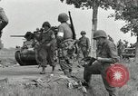 Standbild Französisch in Aix-en-Provence Amerikaner Grüße Aix-en-Provence Frankreich, 1944, aus Sekunde 39 historischem Filmmaterial Videoclip 65675022696