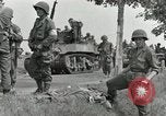 Standbild Französisch in Aix-en-Provence Amerikaner Grüße Aix-en-Provence Frankreich, 1944, aus Sekunde 47 historischem Filmmaterial Videoclip 65675022696