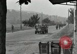 Standbild Französisch in Aix-en-Provence Amerikaner Grüße Aix-en-Provence Frankreich, 1944, aus Sekunde 52 historischem Filmmaterial Videoclip 65675022696