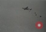 Image 187e régiment des parachutistes de l'équipe de combat Corée, 1951, de la seconde 11 séquences d'archives historiques vidéo 65675022703