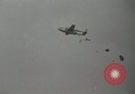 Image 187e régiment des parachutistes de l'équipe de combat Corée, 1951, de la seconde 13 séquences d'archives historiques vidéo 65675022703
