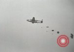Image 187e régiment des parachutistes de l'équipe de combat Corée, 1951, de la seconde 17 séquences d'archives historiques vidéo 65675022703