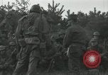Standbild 187 Airborne Regimental Combat Team Munsan-ni Korea, 1950, aus Sekunde 61 historischem Filmmaterial Videoclip 65675022720