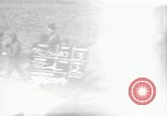 Standbild Rückzug der UN-Truppen Korea nördlich von Kaesong, 1950, aus Sekunde 1 historischem Filmmaterial Videoclip 65675022721