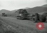 Standbild Rückzug der UN-Truppen Korea nördlich von Kaesong, 1950, aus Sekunde 46 historischem Filmmaterial Videoclip 65675022721