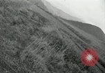 Standbild Rückzug der UN-Truppen Korea nördlich von Kaesong, 1950, aus Sekunde 50 historischem Filmmaterial Videoclip 65675022721