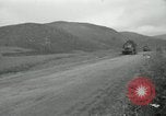 Standbild Rückzug der UN-Truppen Korea nördlich von Kaesong, 1950, aus Sekunde 56 historischem Filmmaterial Videoclip 65675022721