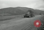 Standbild Rückzug der UN-Truppen Korea nördlich von Kaesong, 1950, aus Sekunde 61 historischem Filmmaterial Videoclip 65675022721