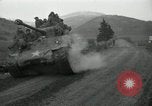Standbild Rückzug der US-Truppen Korea nördlich von Kaesong, 1950, aus Sekunde 19 historischem Filmmaterial Videoclip 65675022723