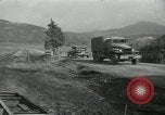 Standbild Rückzug der UN-Truppen Korea, 1950, aus Sekunde 25 historischem Filmmaterial Videoclip 65675022724