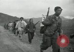 Standbild Rückzug der UN-Truppen Korea, 1950, aus Sekunde 60 historischem Filmmaterial Videoclip 65675022724