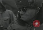 Standbild Major General Frank W Milburn Anyang Korea, 1950, aus Sekunde 34 historischem Filmmaterial Videoclip 65675022725