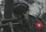 Standbild 81 mm Mörtel Anyang Korea, 1950, aus Sekunde 15 historischem Filmmaterial Videoclip 65675022726