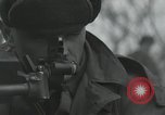 Standbild 81 mm Mörtel Anyang Korea, 1950, aus Sekunde 32 historischem Filmmaterial Videoclip 65675022726
