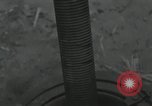 Standbild 81 mm Mörtel Anyang Korea, 1950, aus Sekunde 48 historischem Filmmaterial Videoclip 65675022726