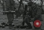 Standbild 81 mm Mörtel Anyang Korea, 1950, aus Sekunde 60 historischem Filmmaterial Videoclip 65675022726