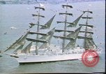 Immagine di Stati Uniti bicentenario o la celebrazione del bicentenario New York City USA, 1976, secondo 30 filmato di repertorio 65675022744