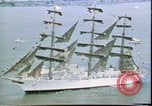 Immagine di Stati Uniti bicentenario o la celebrazione del bicentenario New York City USA, 1976, secondo 32 filmato di repertorio 65675022744