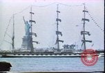 Immagine di Stati Uniti bicentenario o la celebrazione del bicentenario New York City USA, 1976, secondo 45 filmato di repertorio 65675022744