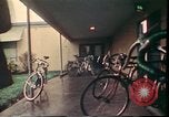 Immagine di Matrimonio di prova situazione Portland Oregon USA, 1975, secondo 10 filmato di repertorio 65675022749