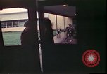 Immagine di Matrimonio di prova situazione Portland Oregon USA, 1975, secondo 12 filmato di repertorio 65675022749