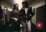 Immagine di Matrimonio di prova situazione Portland Oregon USA, 1975, secondo 27 filmato di repertorio 65675022749
