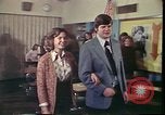 Immagine di Matrimonio di prova situazione Portland Oregon USA, 1975, secondo 46 filmato di repertorio 65675022749