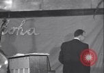 Standbild Bühnenshow Grönland Thule Air Force Base, 1954, aus Sekunde 51 historischem Filmmaterial Videoclip 65675022787
