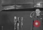 Standbild General LeMay Grönland Thule Air Force Base, 1954, aus Sekunde 8 historischem Filmmaterial Videoclip 65675022789