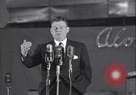 Immagine di Arthur Godfrey La Groenlandia, 1954, secondo 60 filmato di repertorio 65675022790
