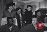 Immagine di Arthur Godfrey La Groenlandia Thule Air Force Base, 1954, secondo 3 filmato di repertorio 65675022792