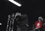 Immagine di Il personale dell'Air Force La Groenlandia Thule Air Force Base, 1954, secondo 44 filmato di repertorio 65675022793