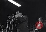 Immagine di Il personale dell'Air Force La Groenlandia Thule Air Force Base, 1954, secondo 45 filmato di repertorio 65675022793