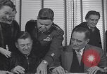 Immagine di Arthur Godfrey La Groenlandia Thule Air Force Base, 1954, secondo 15 filmato di repertorio 65675022794
