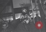 Immagine di Arthur Godfrey La Groenlandia Thule Air Force Base, 1954, secondo 15 filmato di repertorio 65675022797