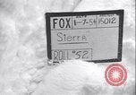 Image Igloo à la base météorologique de l'armée le Groenland, 1954, de la seconde 5 séquences d'archives historiques vidéo 65675022801