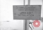 Image Igloo à la base météorologique de l'armée le Groenland, 1954, de la seconde 31 séquences d'archives historiques vidéo 65675022801