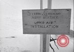 Image Igloo à la base météorologique de l'armée le Groenland, 1954, de la seconde 34 séquences d'archives historiques vidéo 65675022801